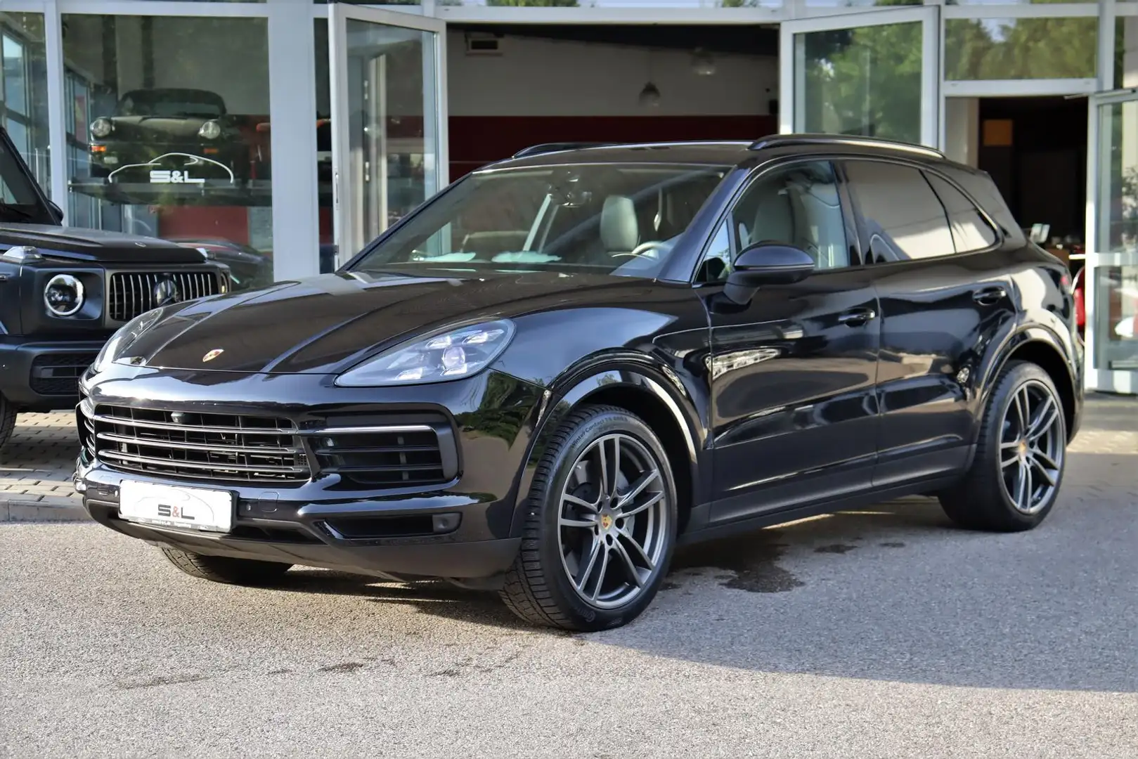 Porsche Cayenne S PDCCS/ Pano/4Radl./Motor neu/ Approved Schwarz - 1