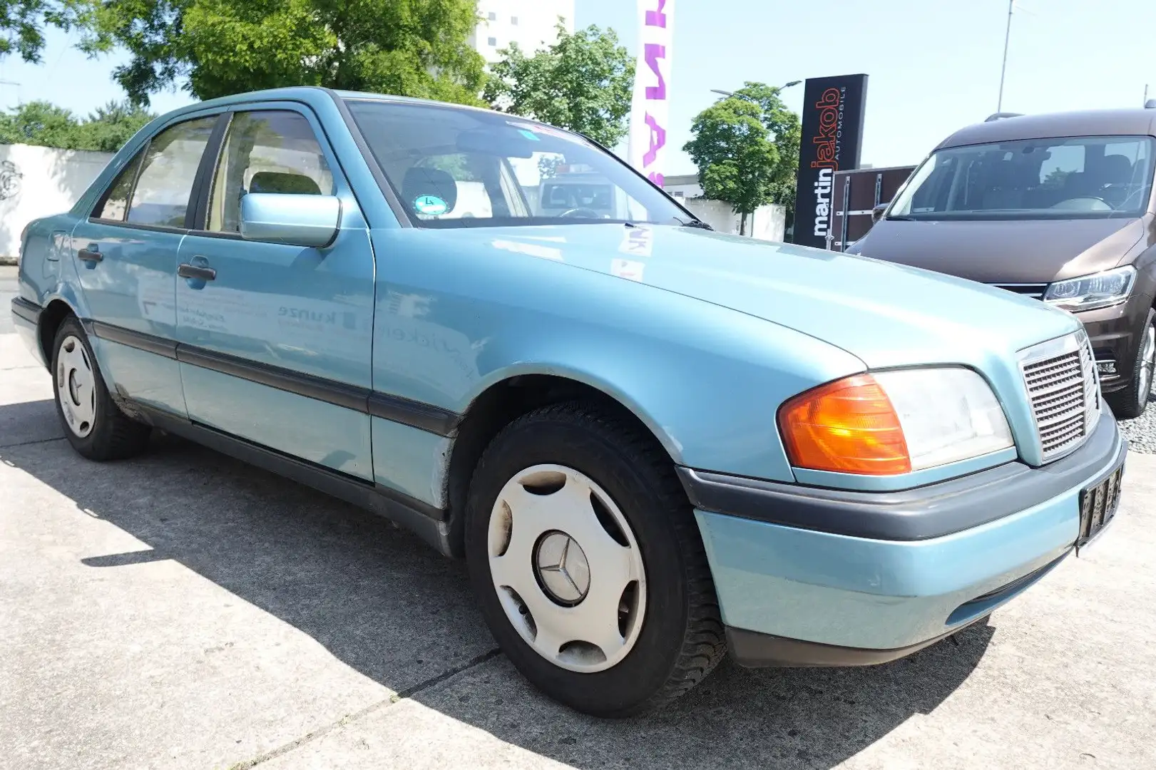 Mercedes-Benz C 180 +AUTOMATIK+ Zelená - 1