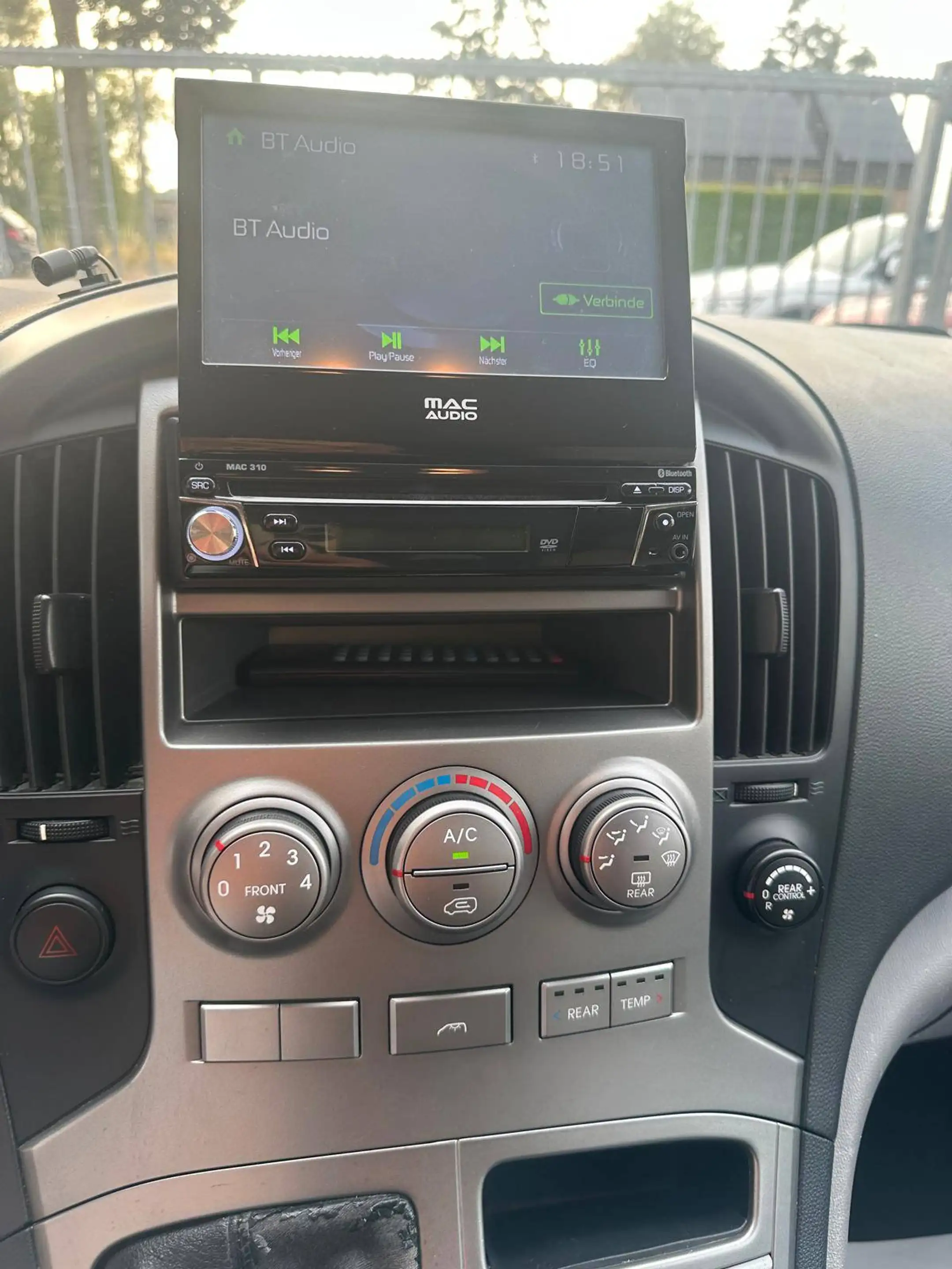 Hyundai H-1 8 platz — photo 11