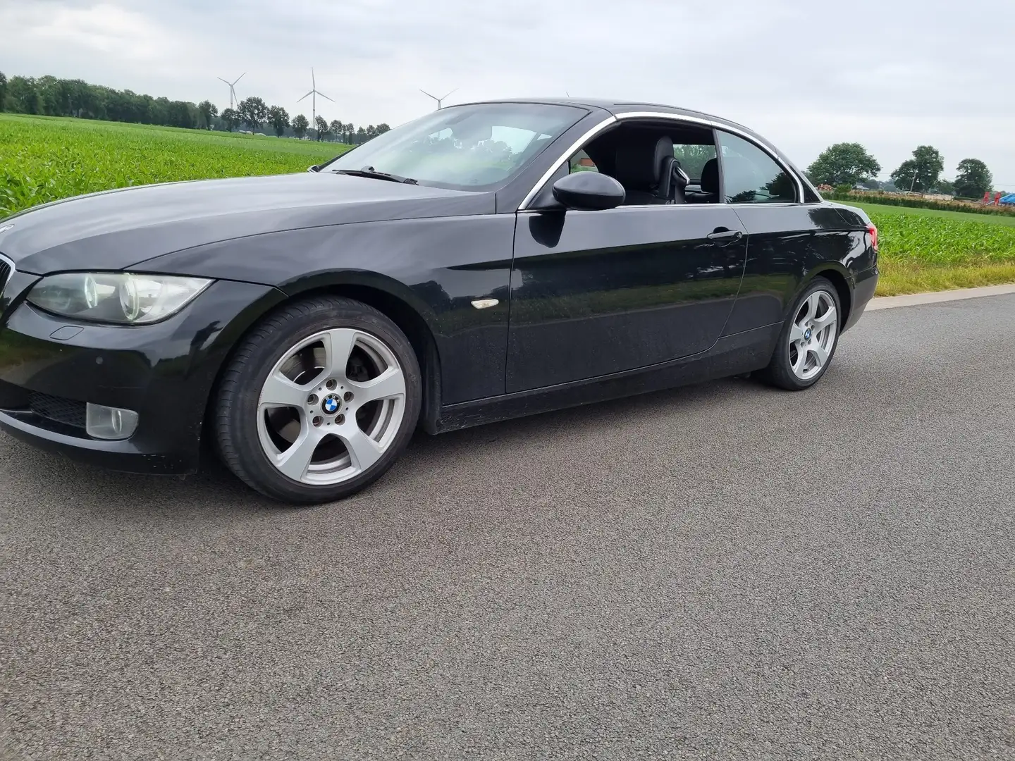 BMW 320 3 CABRIOLET - 2007 automaat Zwart - 1