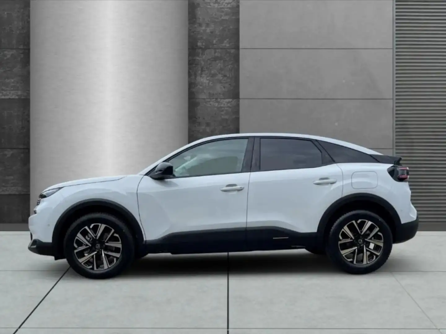 Citroen C4 III (2) 1.2 HYBRIDE 145 MAX E-DCS6 AVEC PACK TECHNO Negro - 2