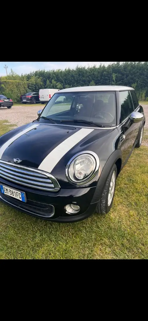 MINI Cooper 1.6 benzina neopatentati - 1