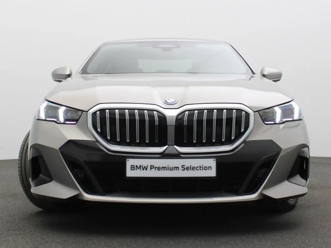 BMW 530 e Berline M Pack, миниатюра 2