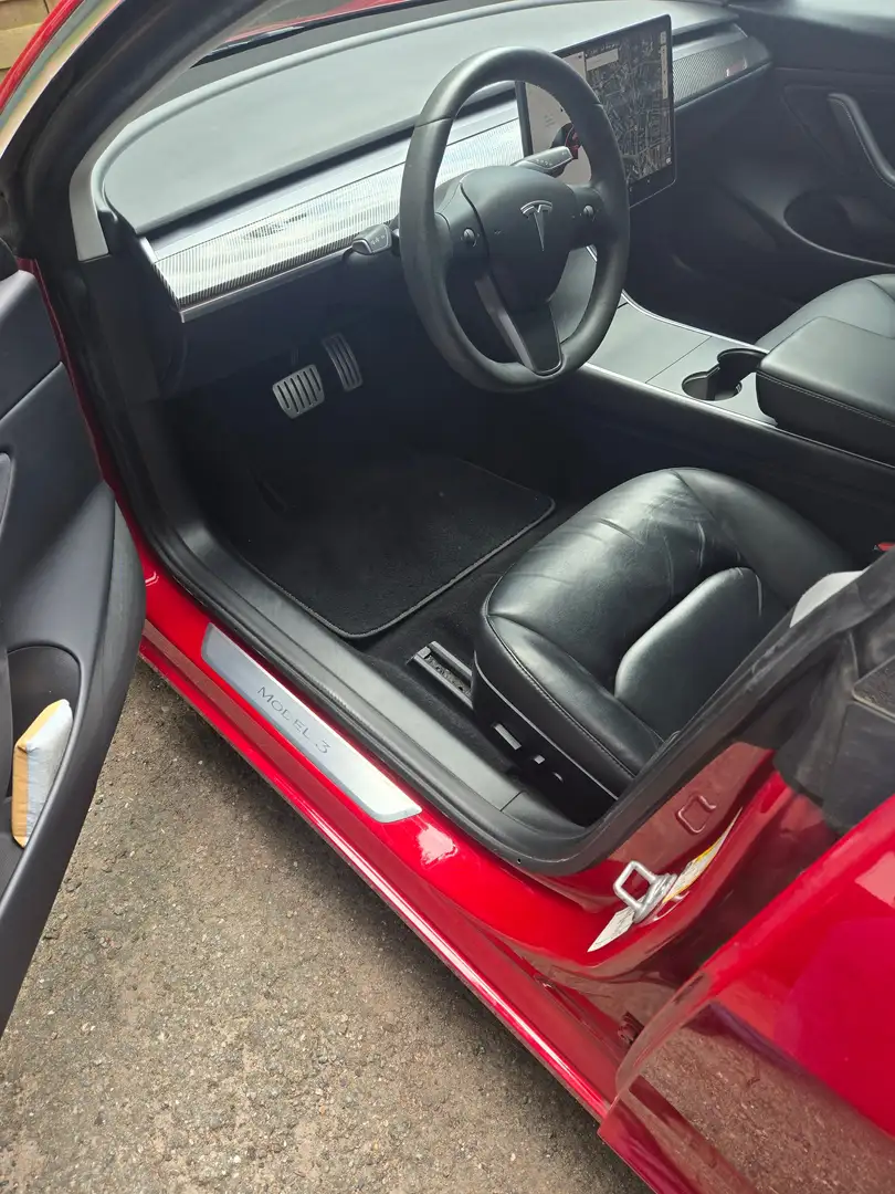 Tesla Model 3 Model 3 Performance Rot - 2