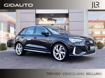 RS Q3 quattro S tronic