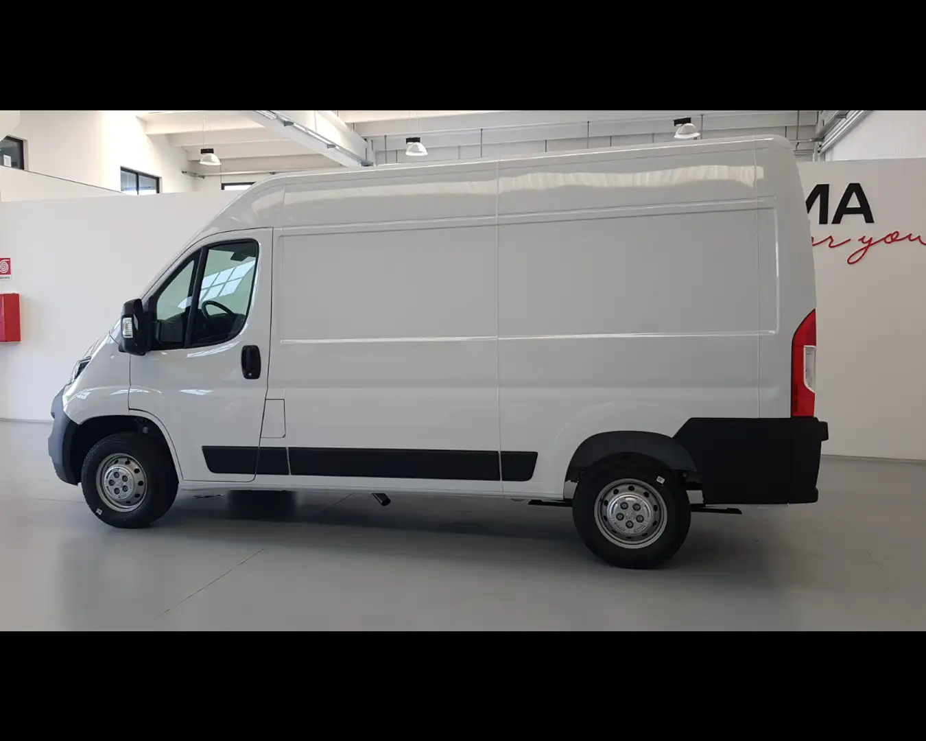 Peugeot Boxer 333 2.2 BlueHDi 140 S&S PM-TM Furgone Bianco - 2