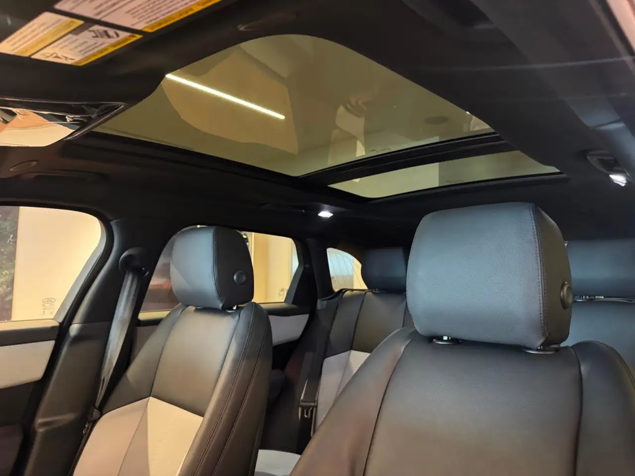 Land Rover Range Rover Velar снимка Land Rover Range Rover Velar