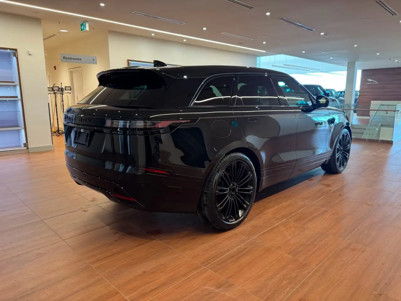 Land Rover Range Rover Velar снимка Land Rover Range Rover Velar