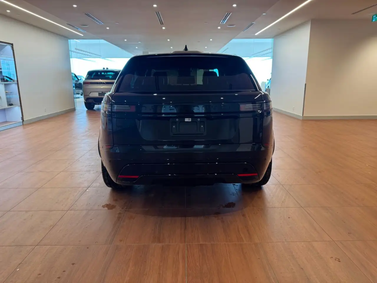 Land Rover Range Rover Velar снимка Land Rover Range Rover Velar