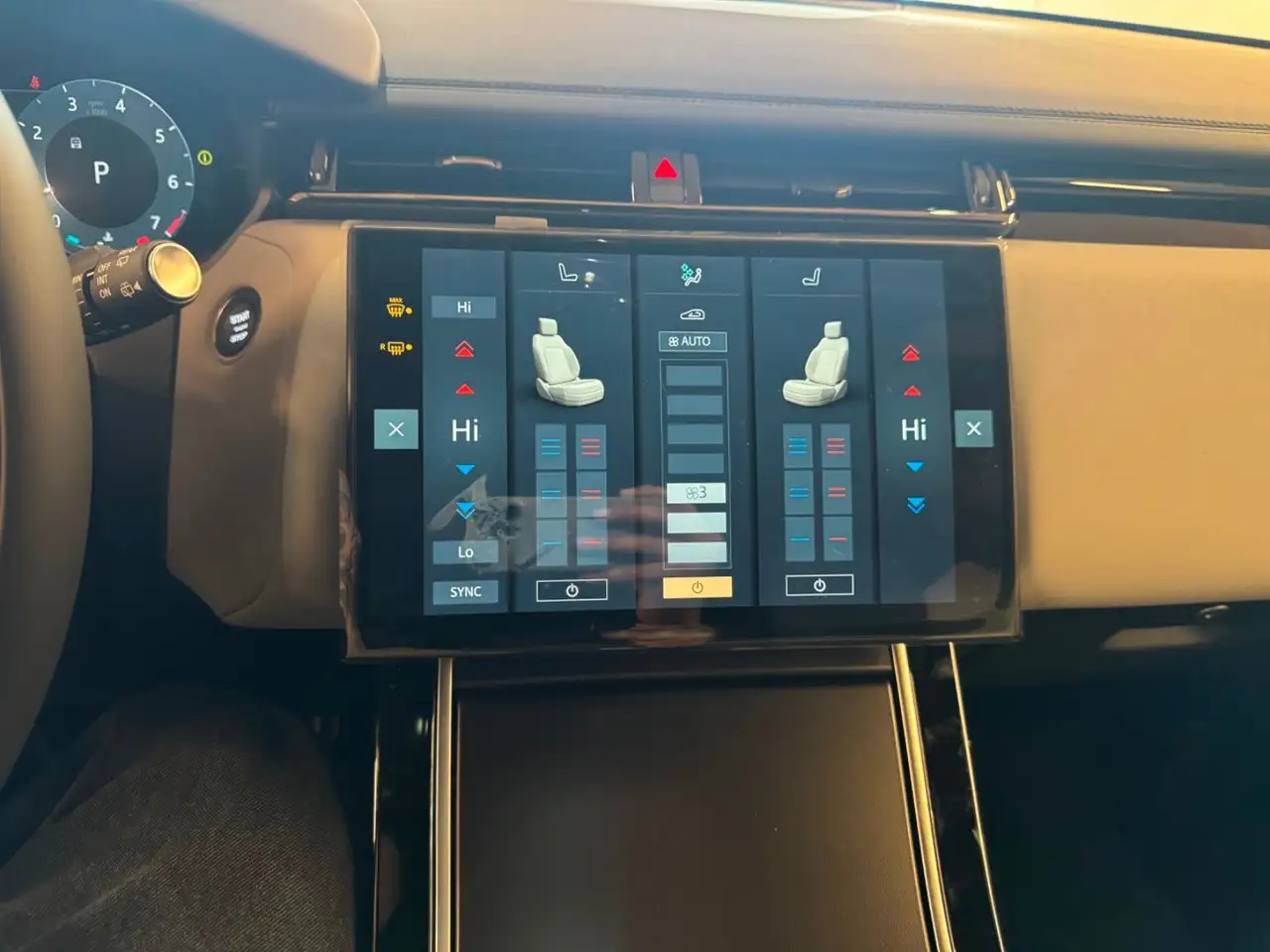 Land Rover Range Rover Velar снимка Land Rover Range Rover Velar