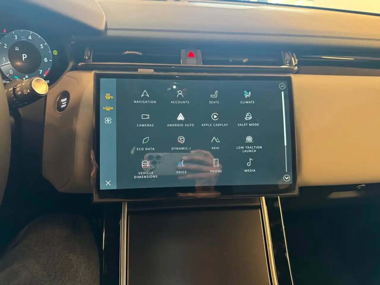 Land Rover Range Rover Velar снимка Land Rover Range Rover Velar