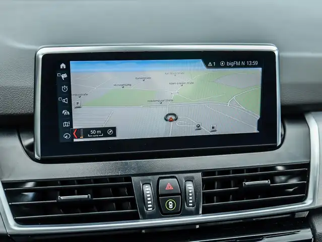 BMW 2 Series view 12