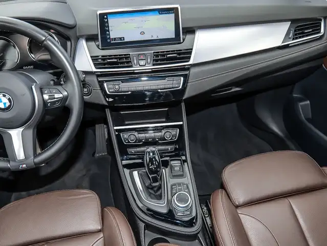 BMW 2 Series view 15