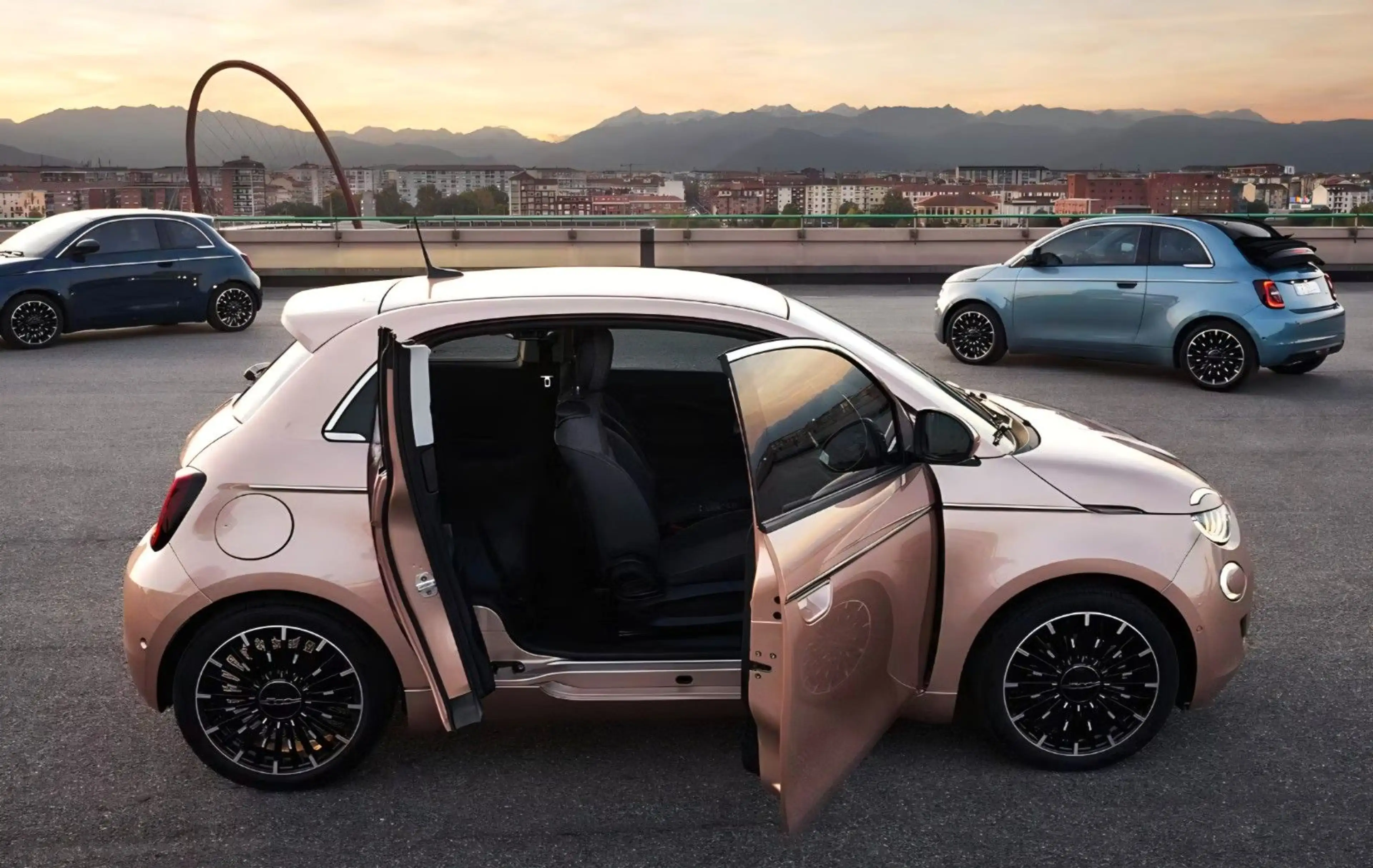 Fiat 500e 500 e 3+1 Icon — photo 2