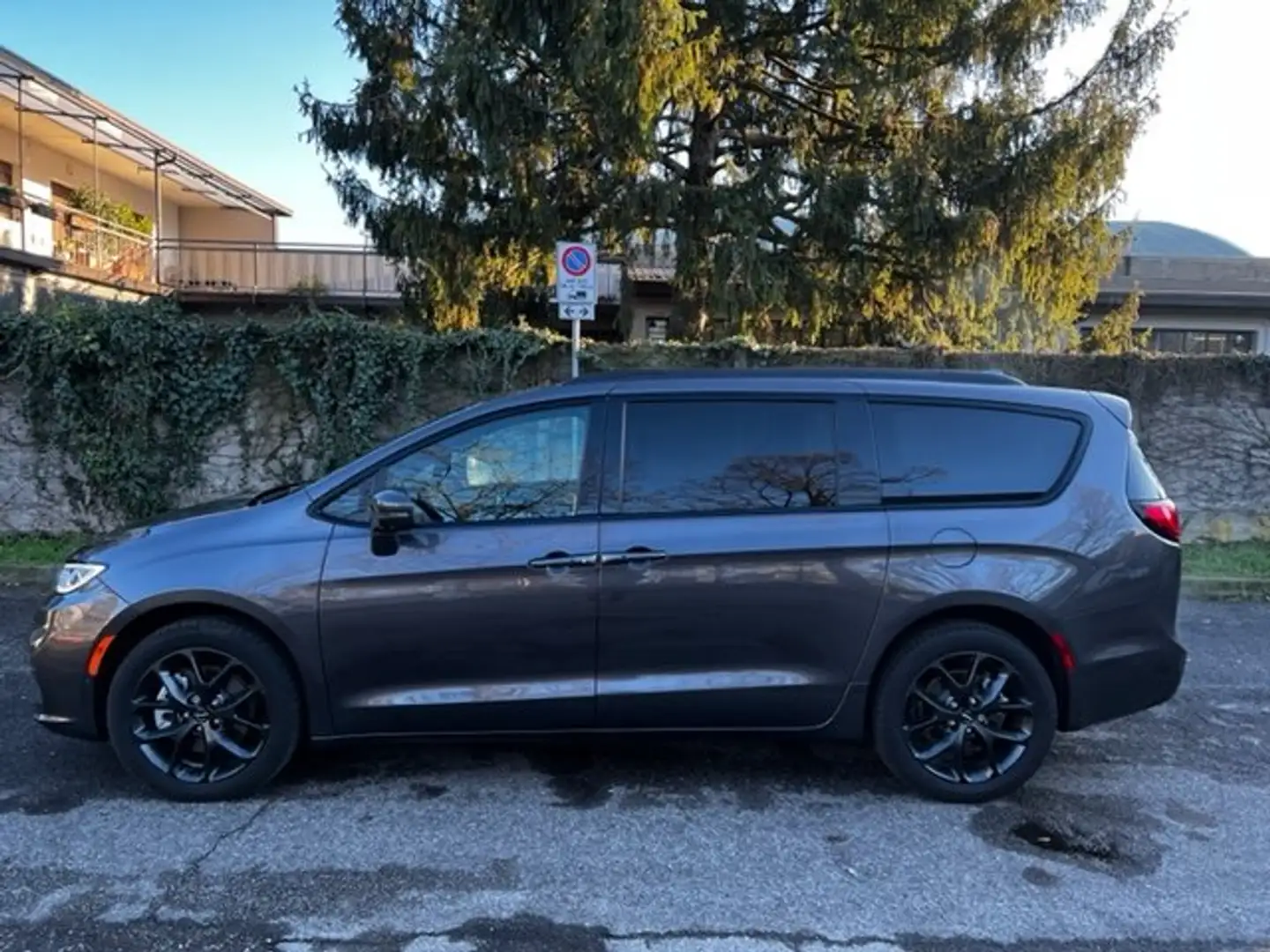 Chrysler Pacifica Pacifica 3.6 V6 Limited awd at9 Szürke - 2