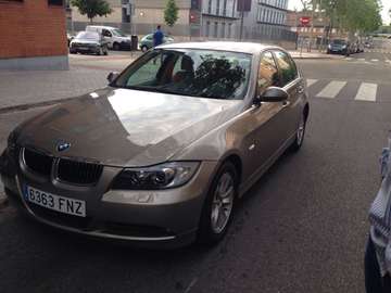 325i Aut.