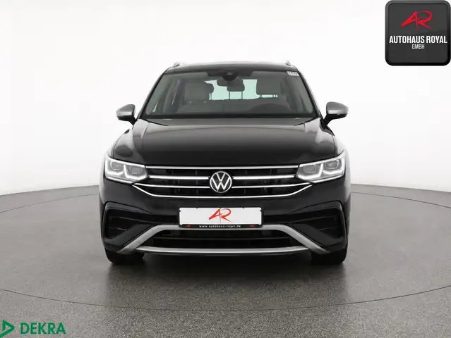 Volkswagen Tiguan view 8
