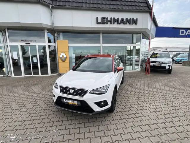 SEAT Arona Xcellence Autom. LED SHZ Tempo Keyless