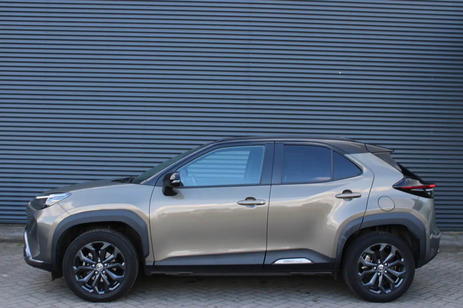 Toyota Yaris Cross 1.5 Hybrid Explore Groen - 2
