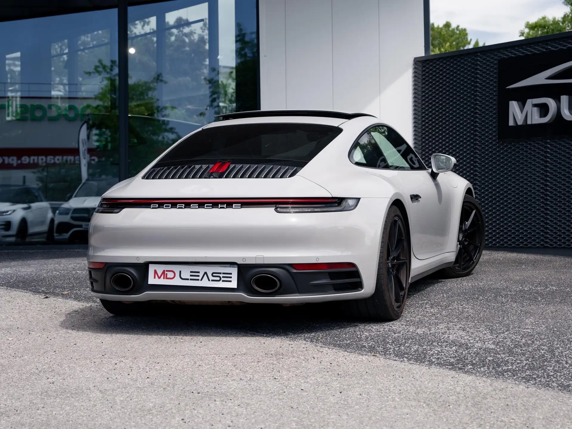 Porsche 911 911 Carrera 4 GTS Coupe 2019 화이트 사진 6