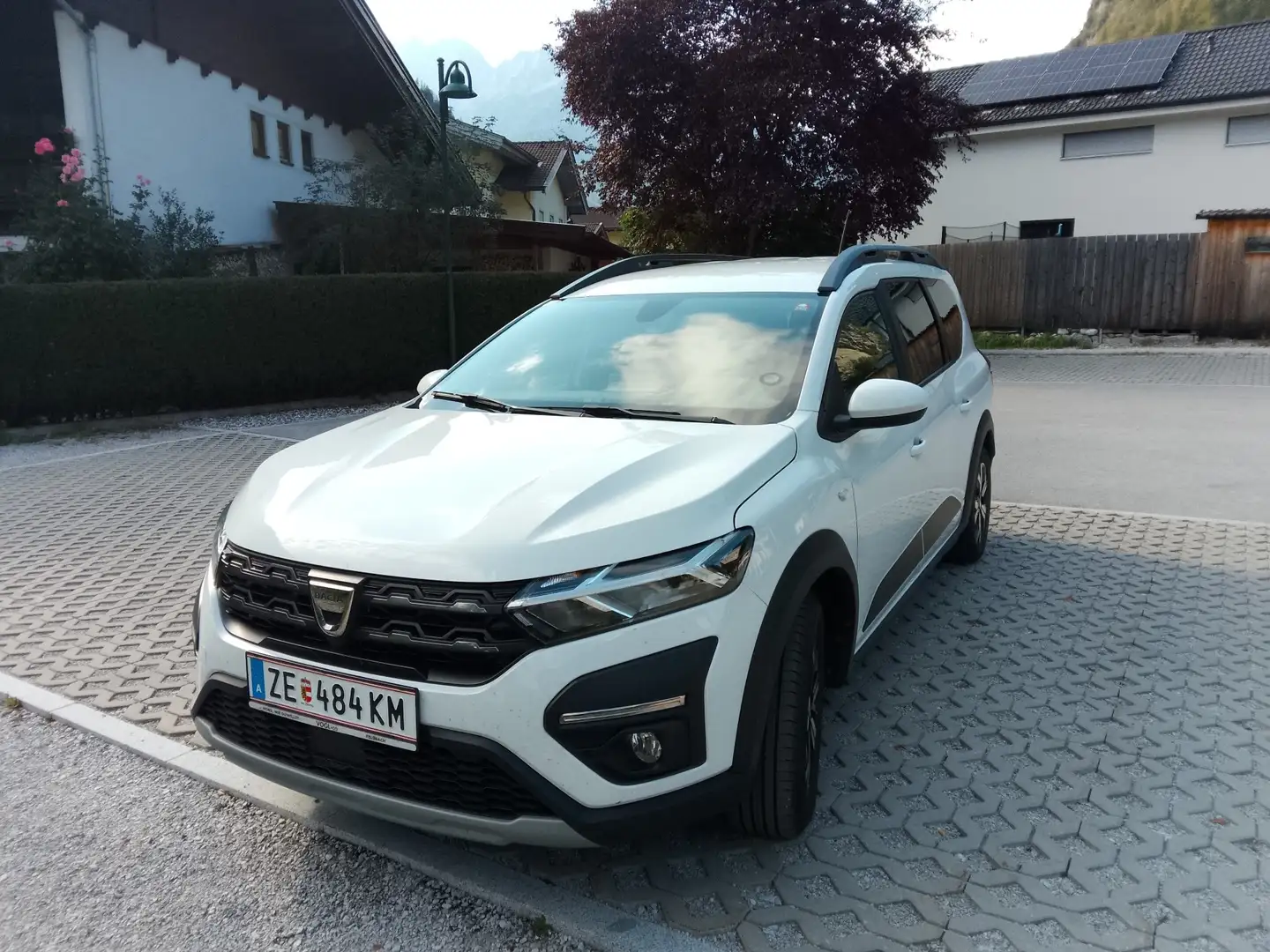 Dacia Jogger Essential TCe 110 - 1