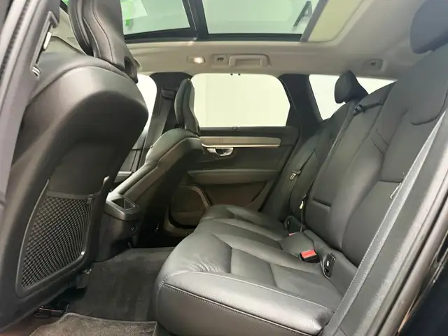 Volvo V90 view 14