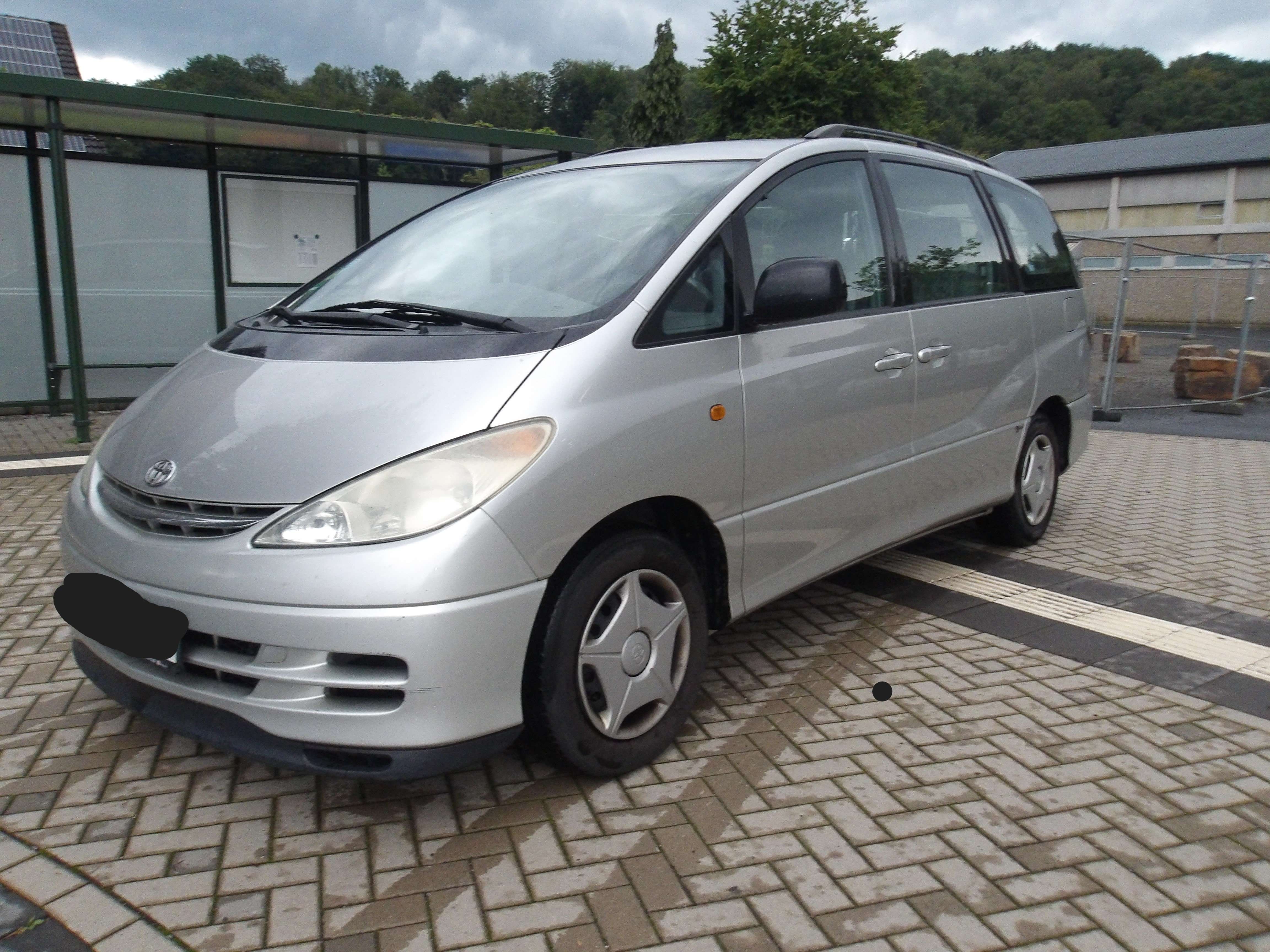 Használt Toyota Previa 2.4
