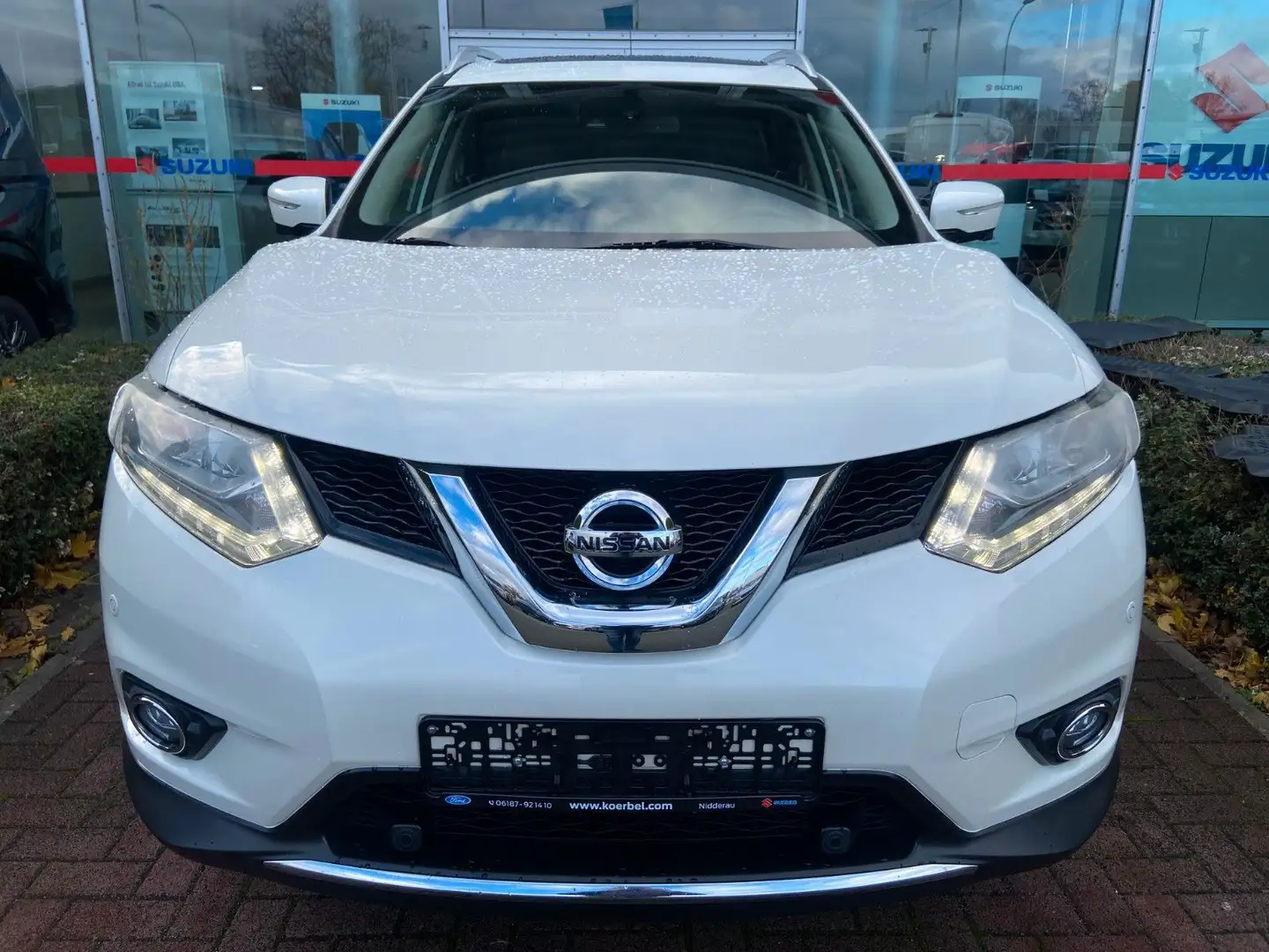 Nissan X-Trail Tekna 4x4*StyleP*FahrassisP*Navi* Weiß - 2