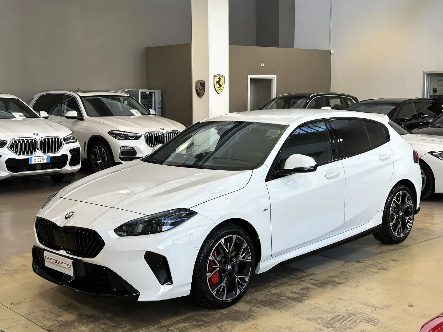 BMW 118 d MSport Pro -18"-Camera-Keyless-Carplay-FULL-IVA Blanc - 1