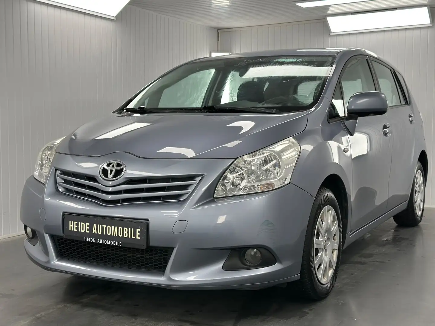 Toyota Verso Life 5 Sitze Klima Anhängerkupplung Blau - 1