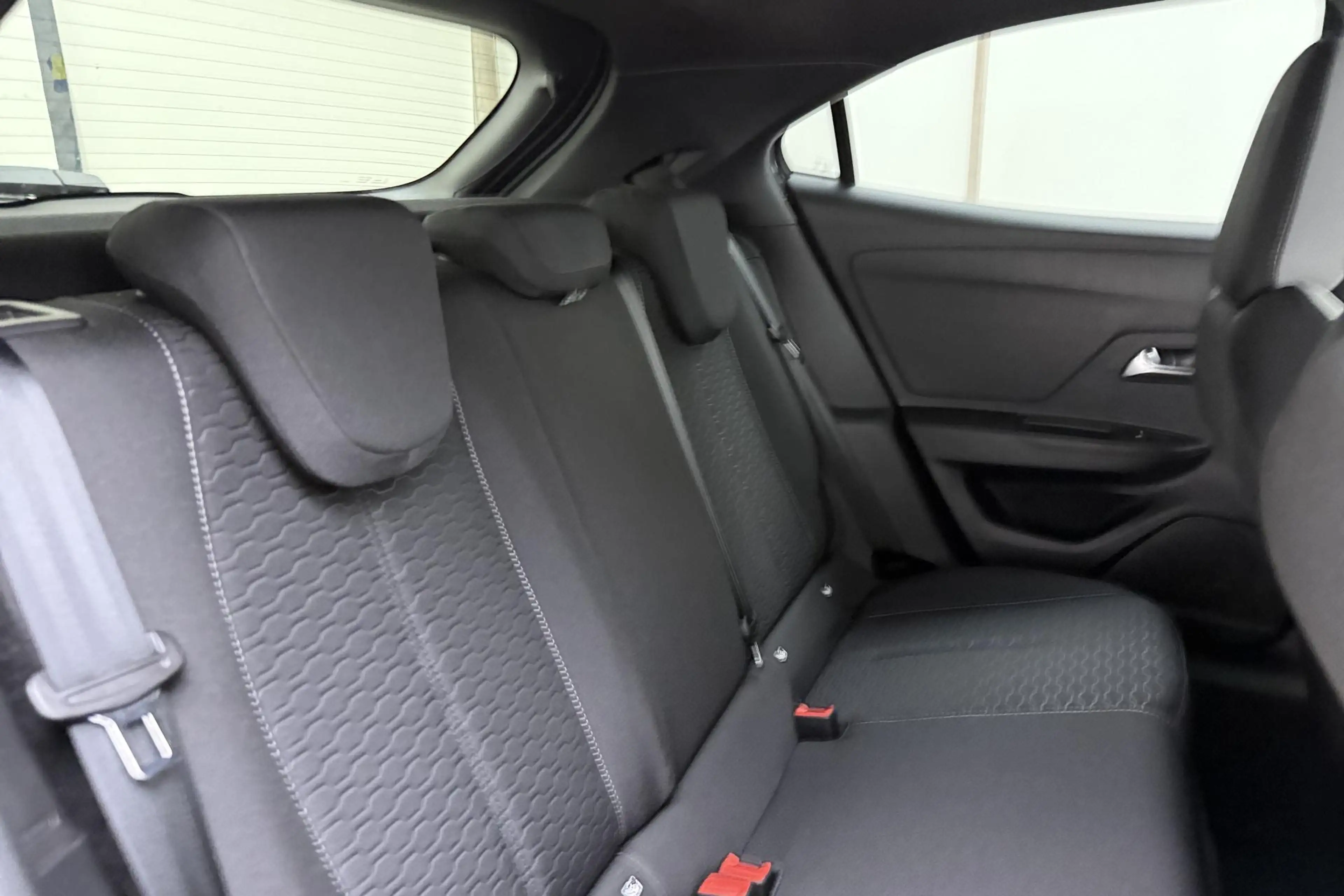 Opel Mokka-E Electric Business Edition 54 kWh | DEMO | 8 Jaar s — photo 14