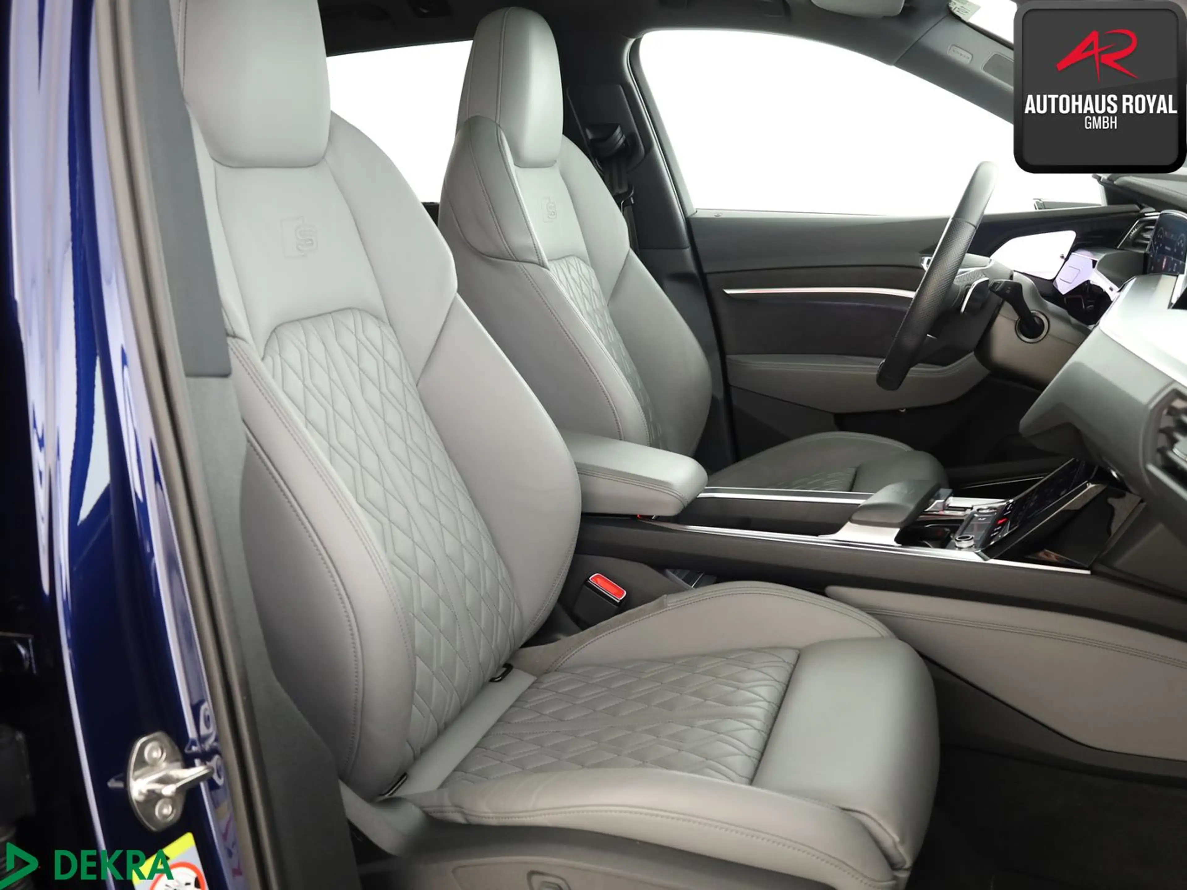 Audi e-tron S qu NACHTSICHT,HEADUP,B+O,360GRAD,ACC,SH — photo 11