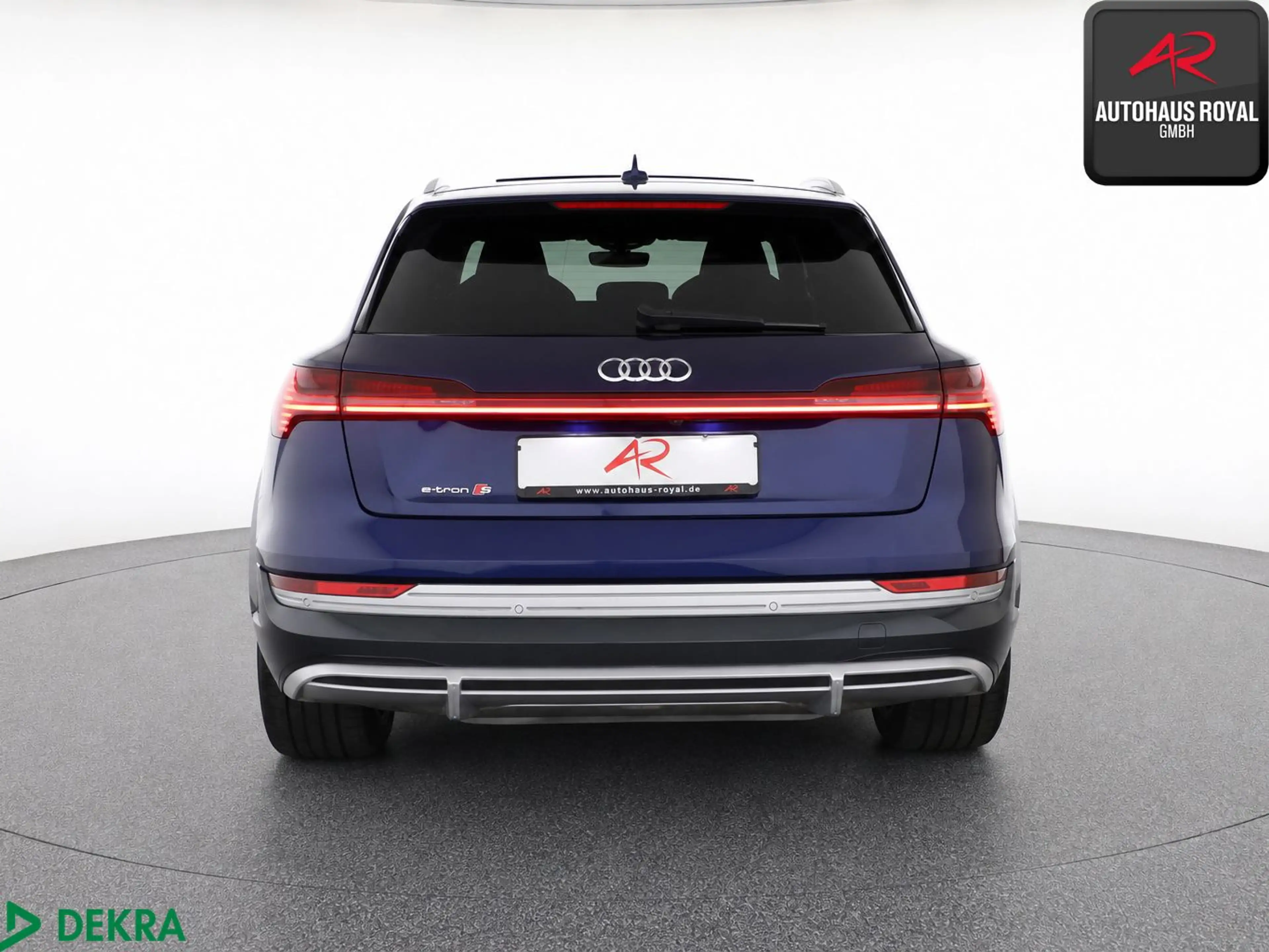 Audi e-tron S qu NACHTSICHT,HEADUP,B+O,360GRAD,ACC,SH — photo 4