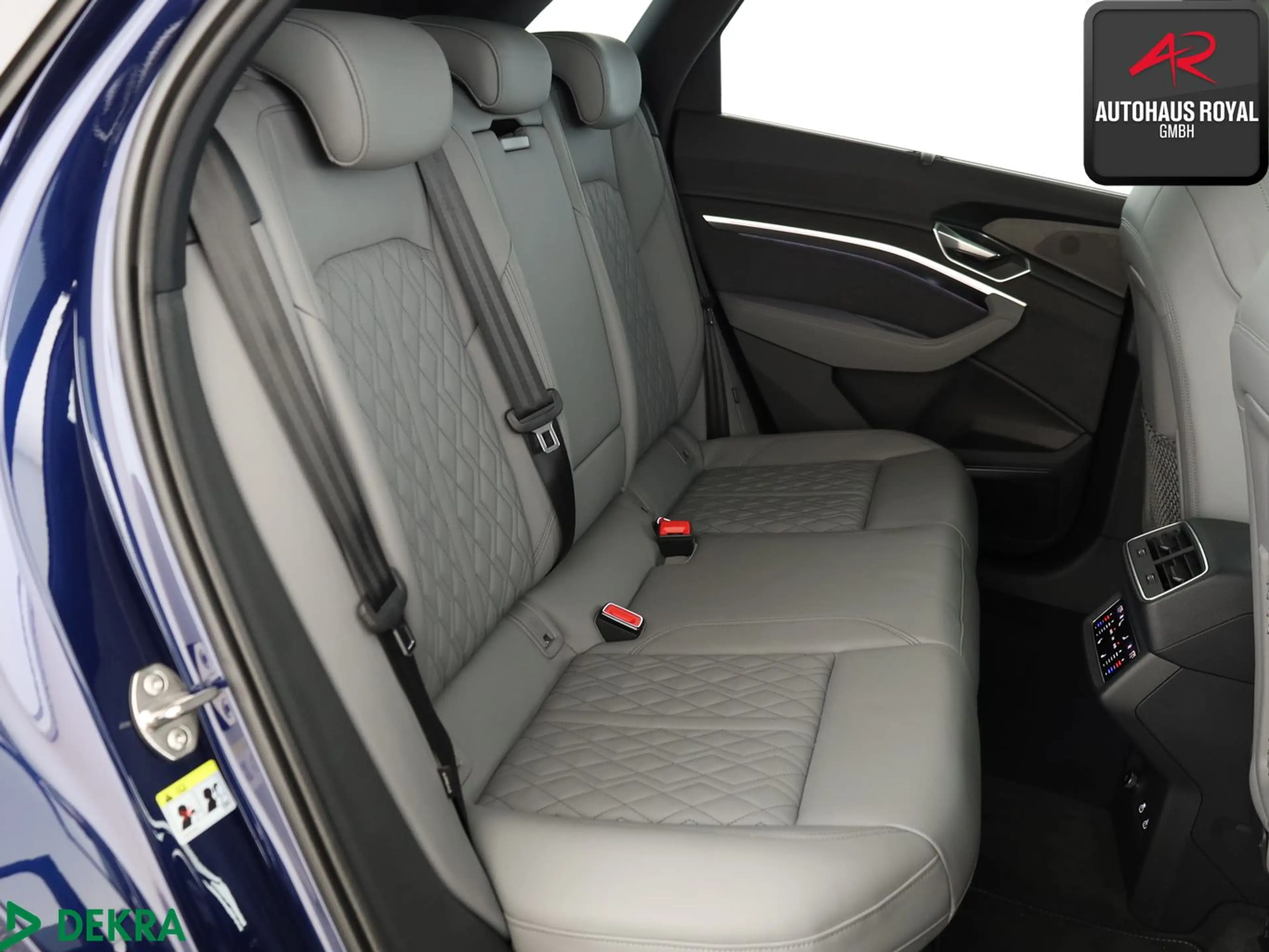 Audi e-tron S qu NACHTSICHT,HEADUP,B+O,360GRAD,ACC,SH — photo 12