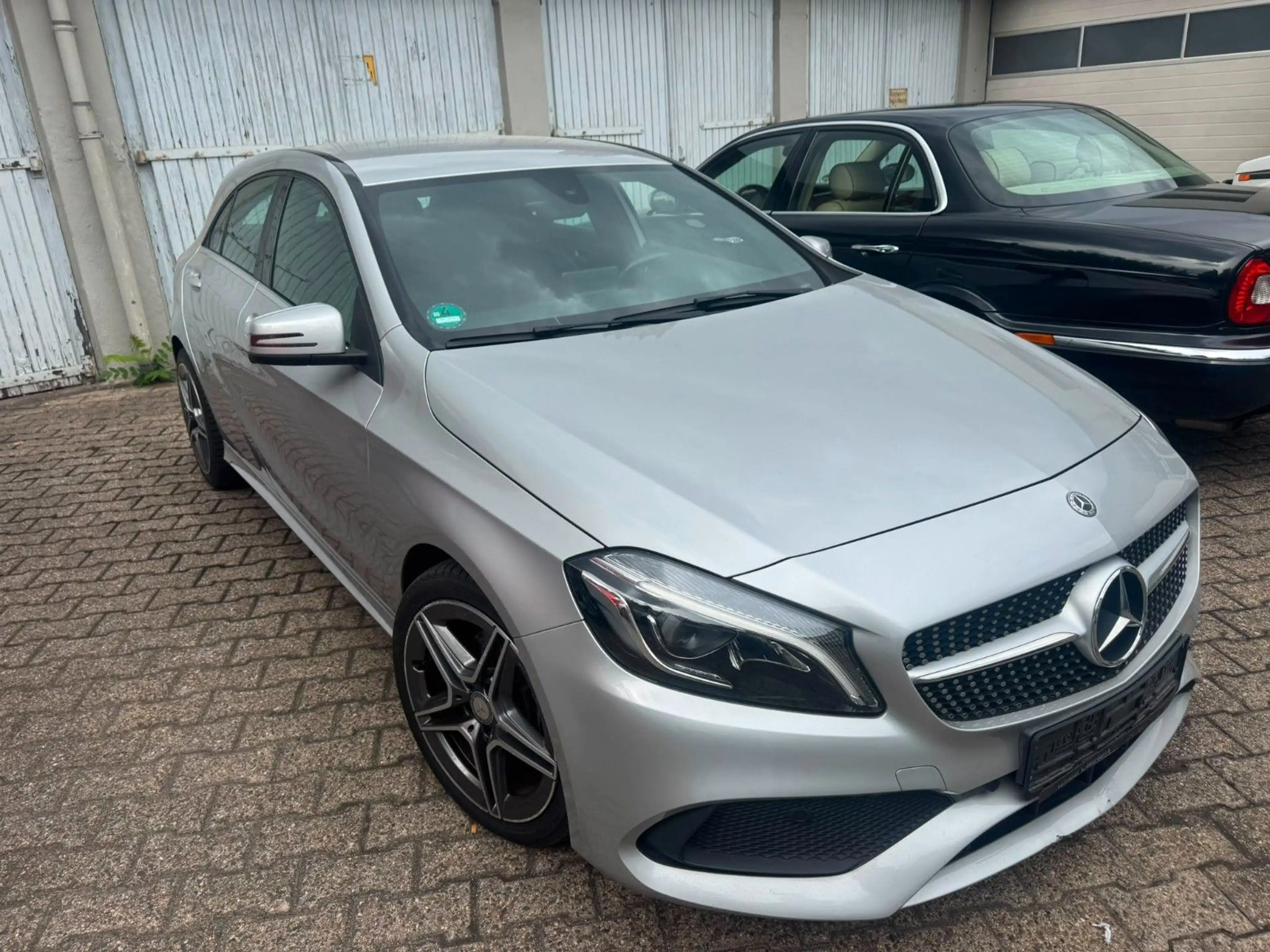 Mercedes-Benz A 180 AMG Sport LED Klimaauto. Keyless Kamera — photo 2