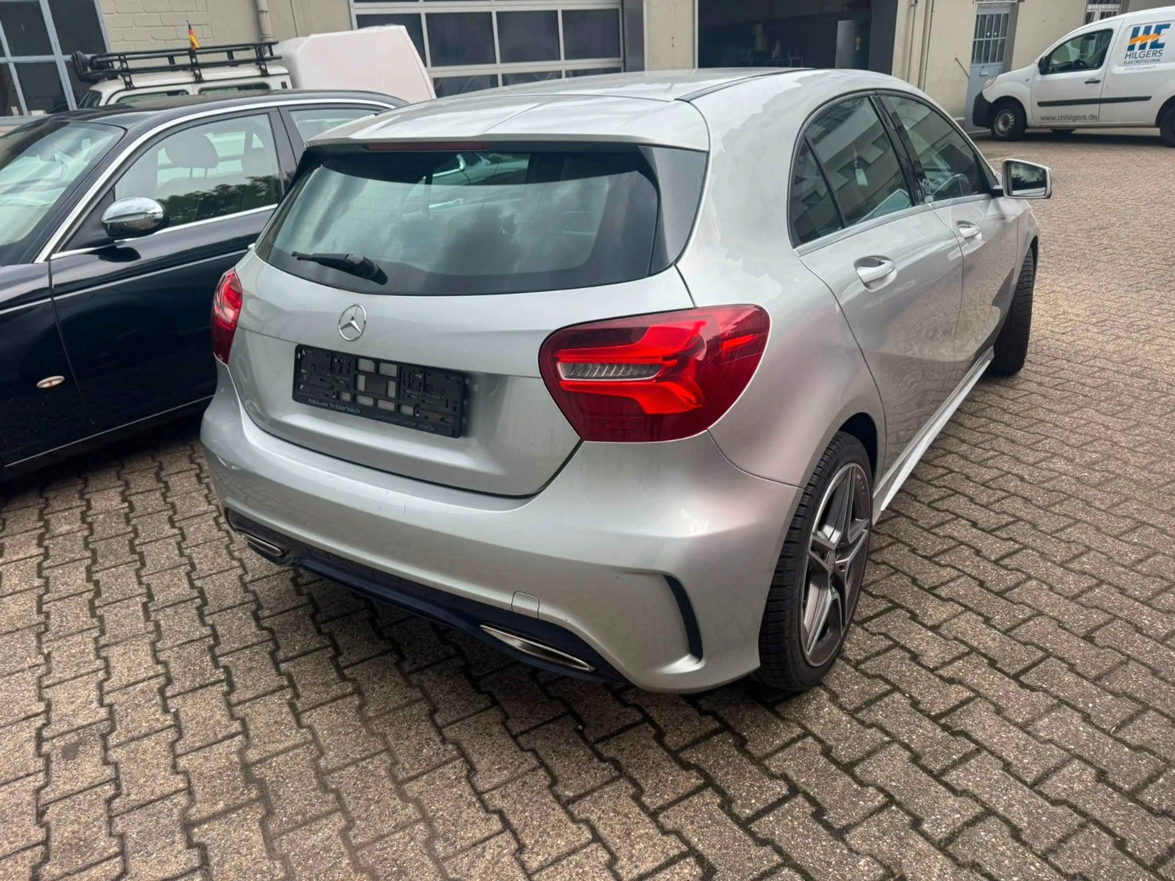 Mercedes-Benz A 180 AMG Sport LED Klimaauto. Keyless Kamera — photo 4