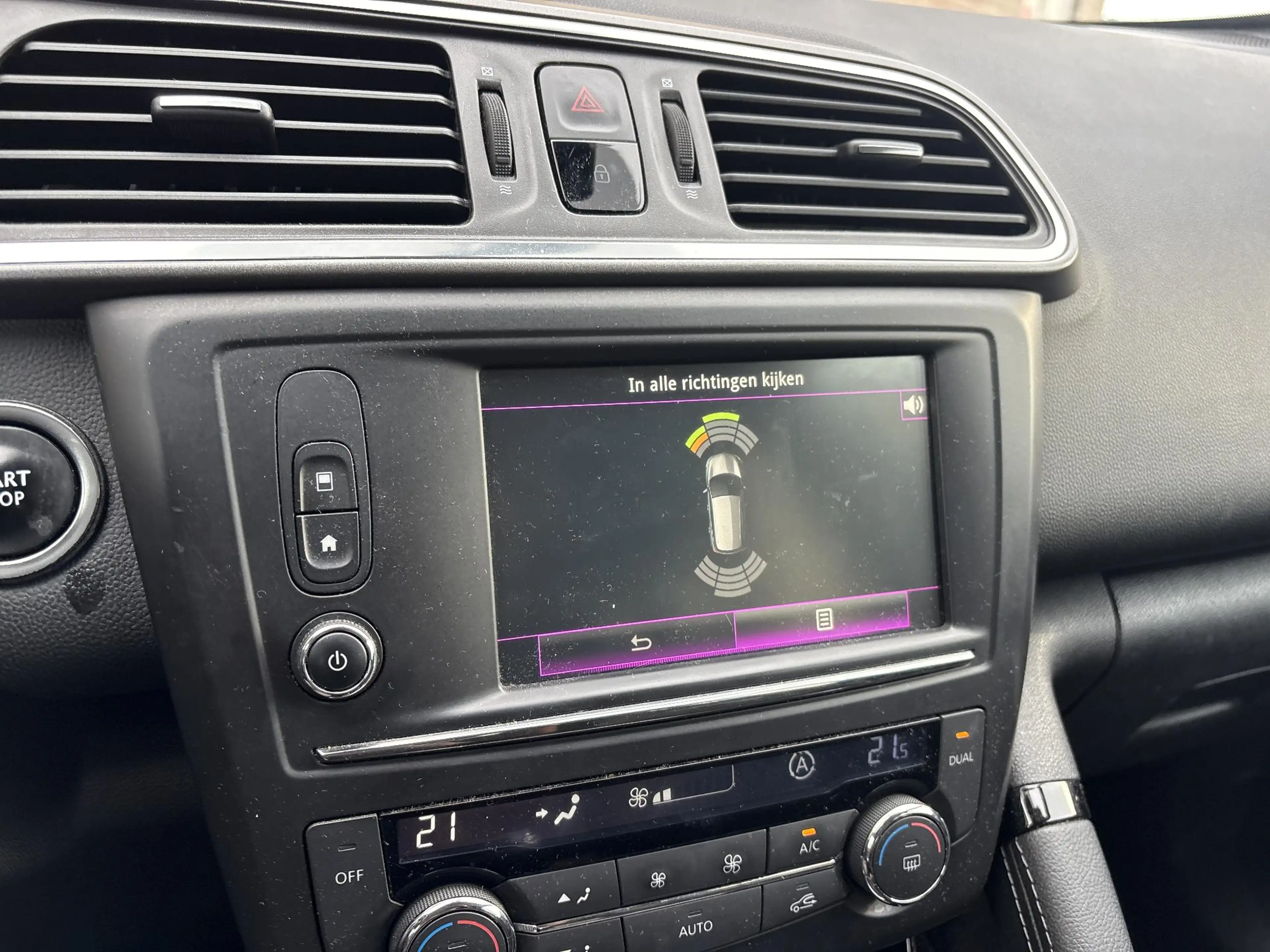 Renault Kadjar 1.2 TCe Zen | Climate | Cruise | Navi | PDC | — photo 14