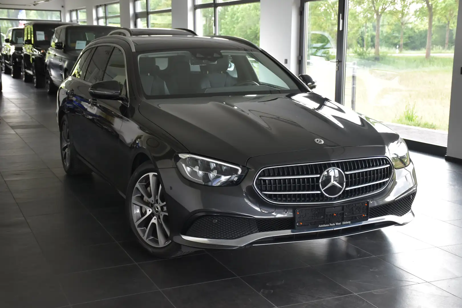 Mercedes-Benz E 400 d 4Matic T 9G Avantgarde"PANO"STANDHEIZ"AHK"DISTRO Gris - 2