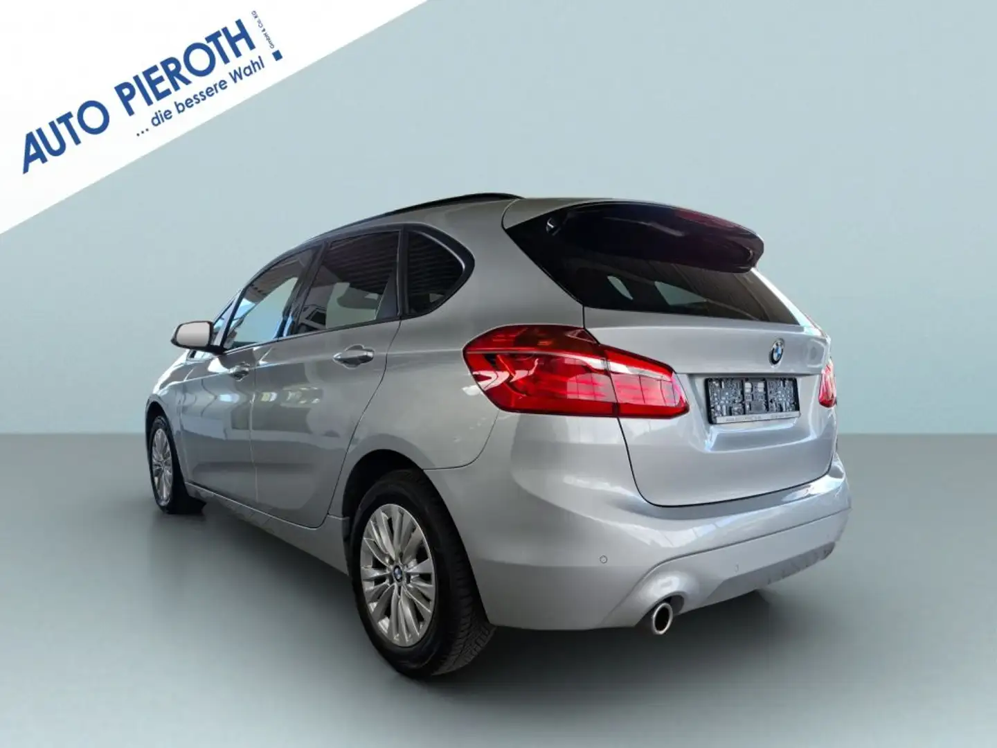 BMW 218 218i Active Tourer Aut. Advantage Blanc - 2