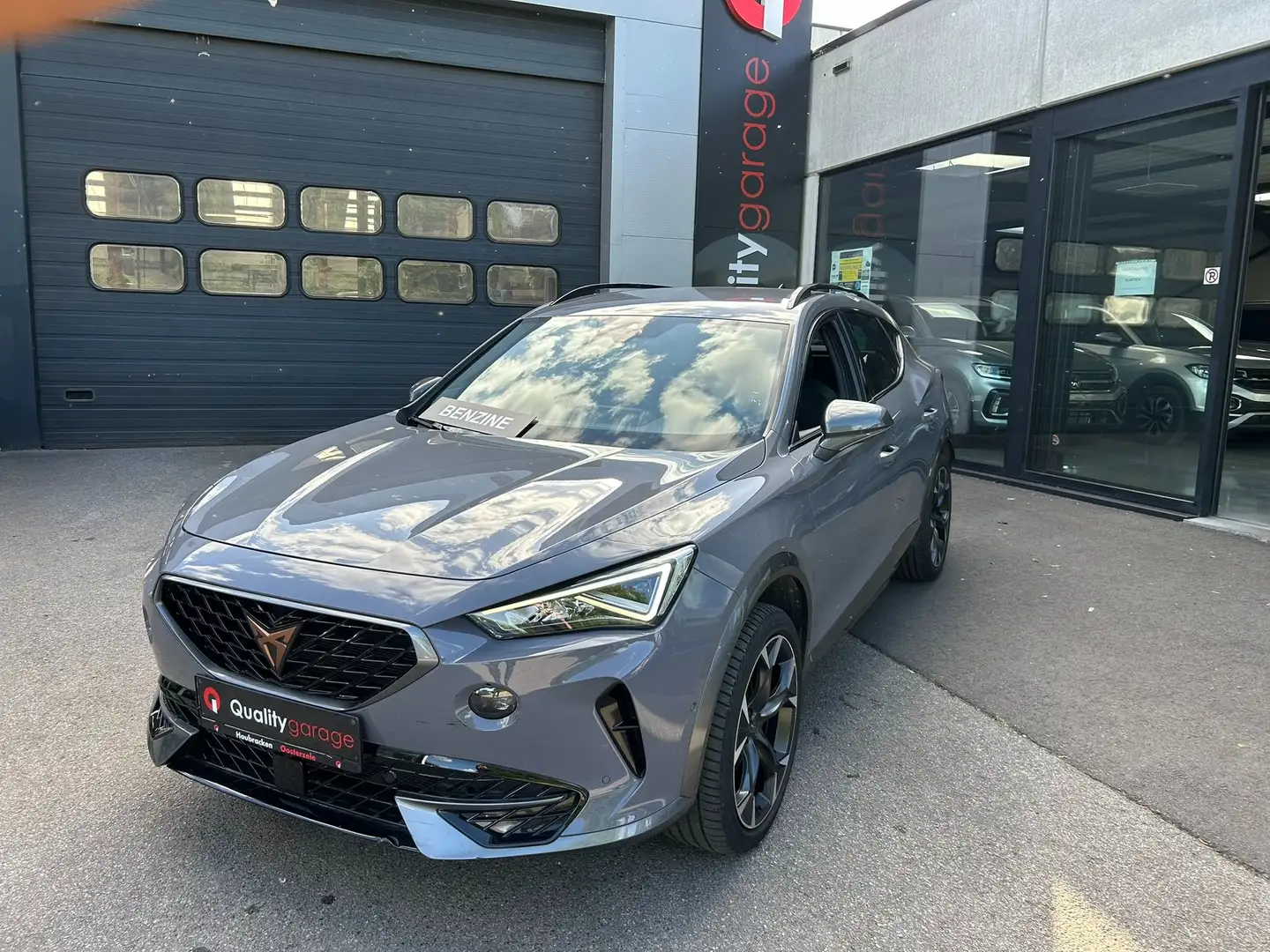 CUPRA Formentor 1.5 TSI DSG Gris - 1