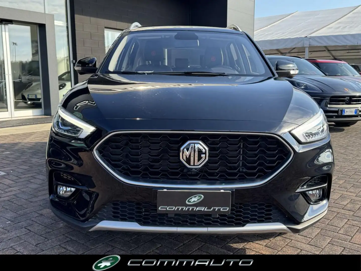 MG ZS 1.5 VTi-tech Luxury Noir - 2