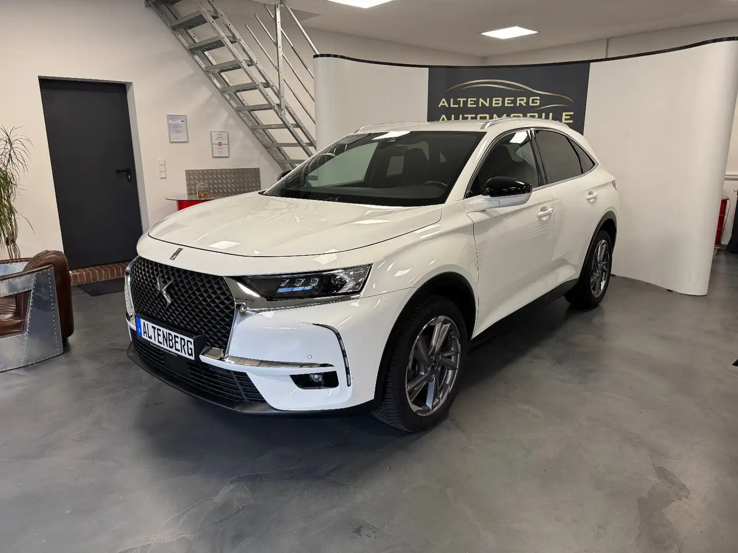 DS Automobiles DS 7 Crossback Prestigé DAB ACC LED Kam Carplay Blanc - 2