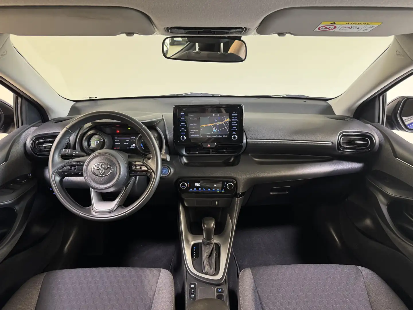 Toyota Yaris 1.5 Hybrid First Edition Bleu - 2