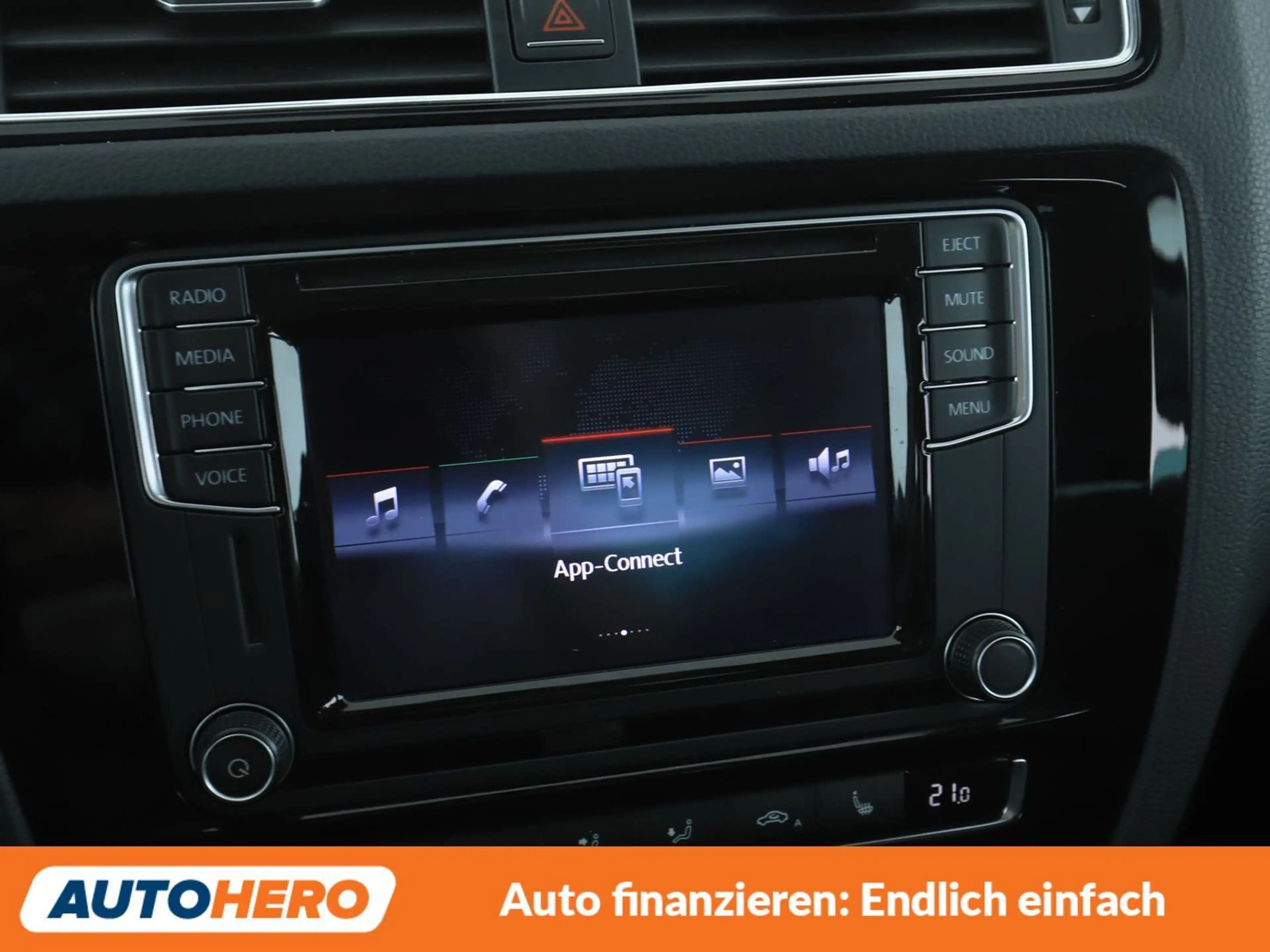 Volkswagen Jetta 1.4 TSI Allstar BlueMotion Tech — photo 2