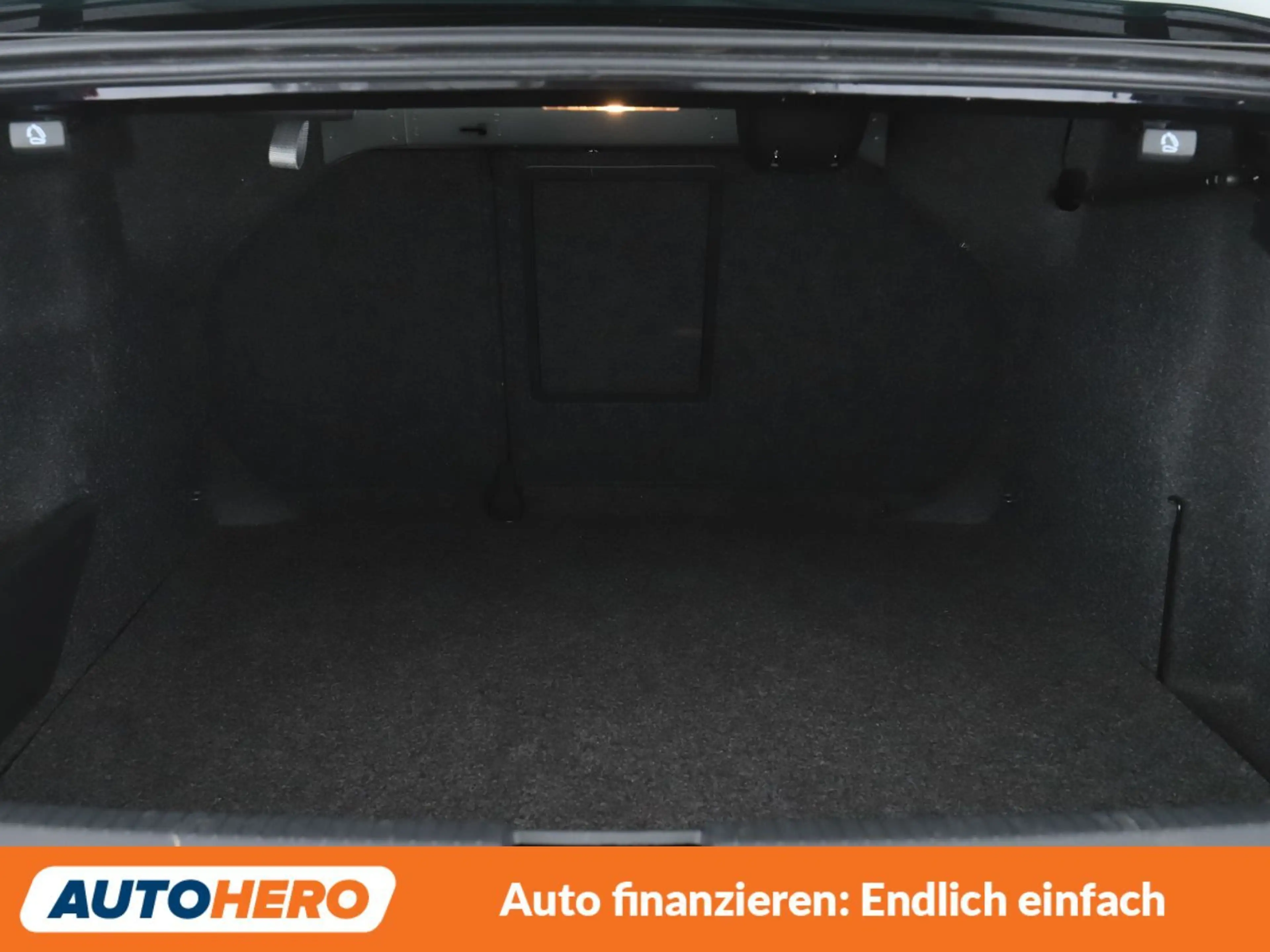 Volkswagen Jetta 1.4 TSI Allstar BlueMotion Tech — photo 26