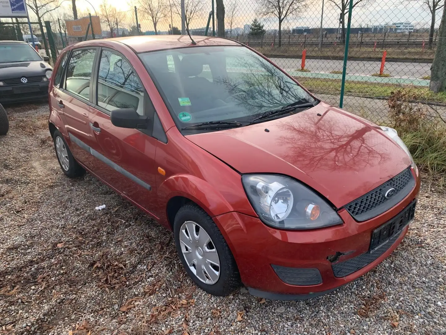 Ford Fiesta Basis - 2