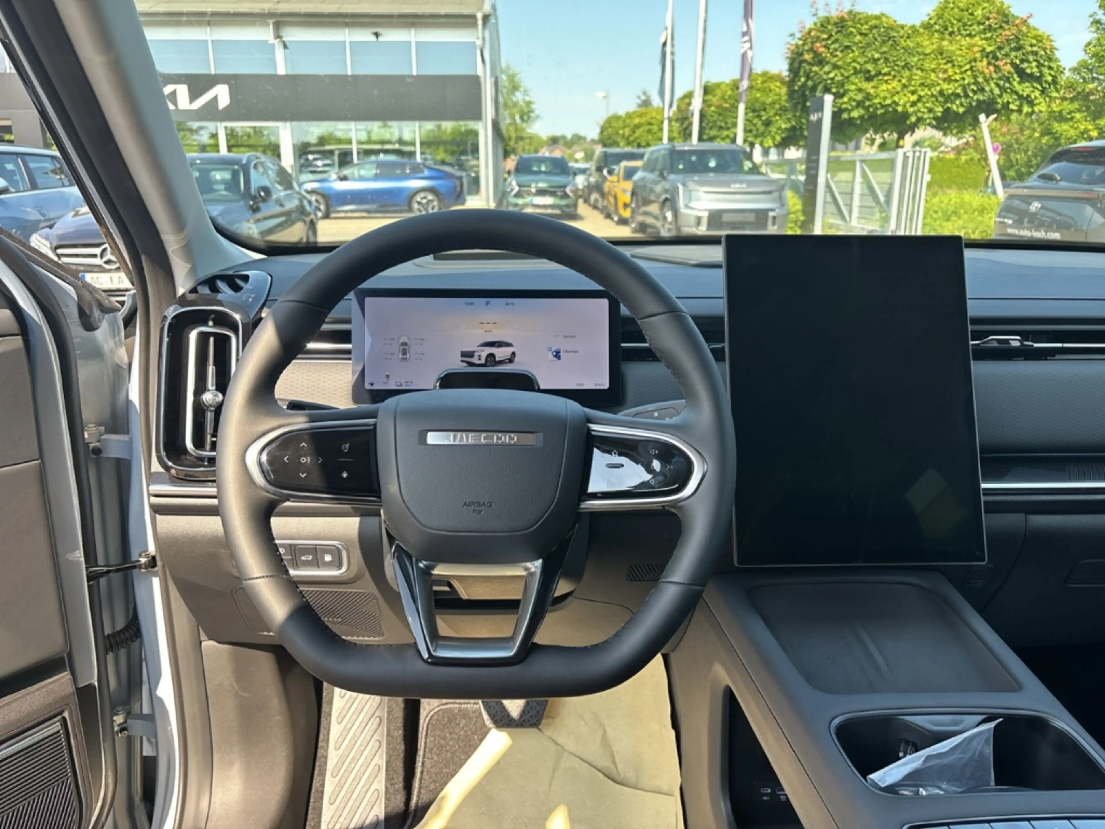 Jaecoo J7 First Edition Exclusive 1.5 TGDI PHEV 2-Farben / G — photo 13