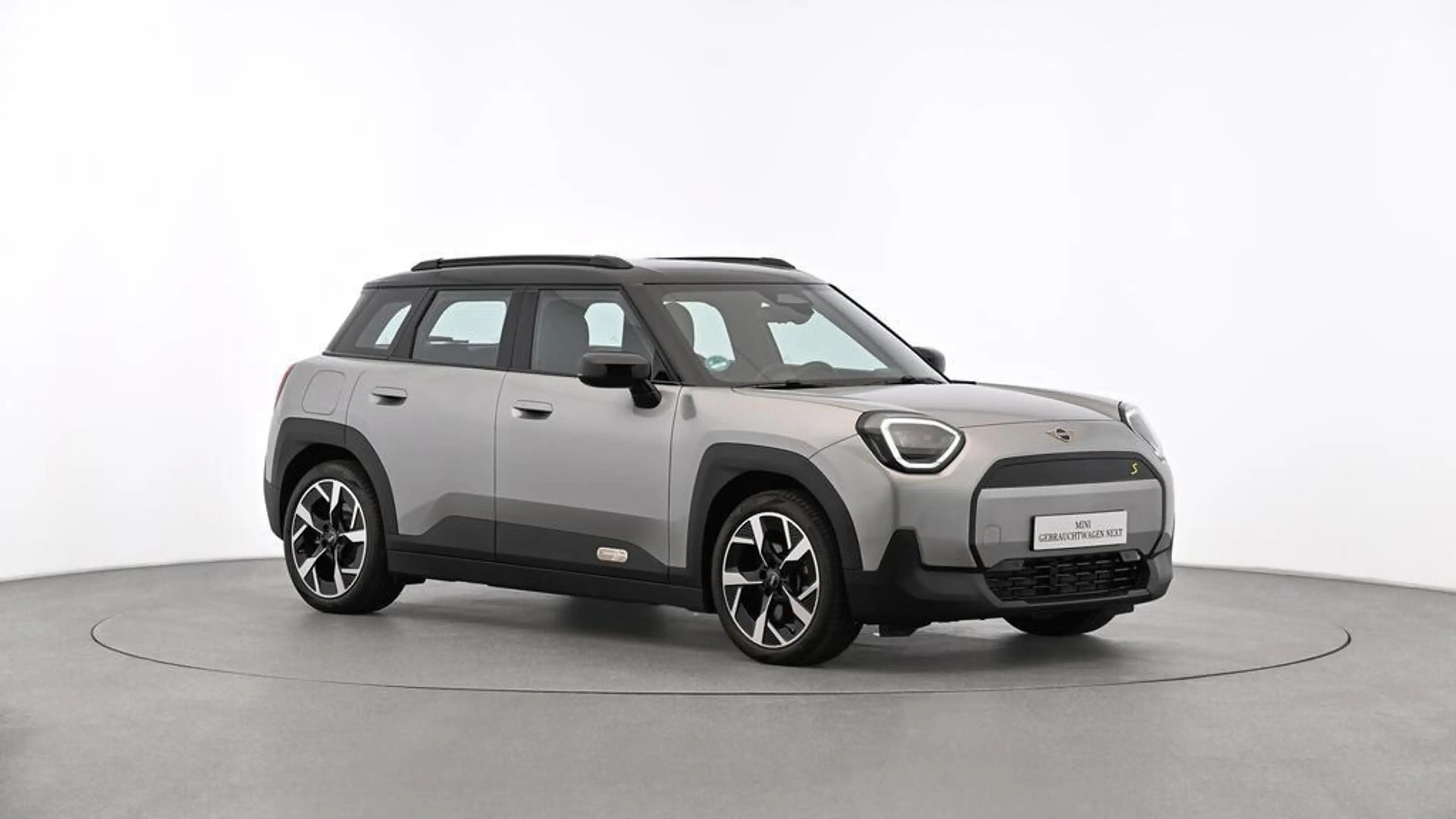 MINI Aceman Classic Trim — photo 14