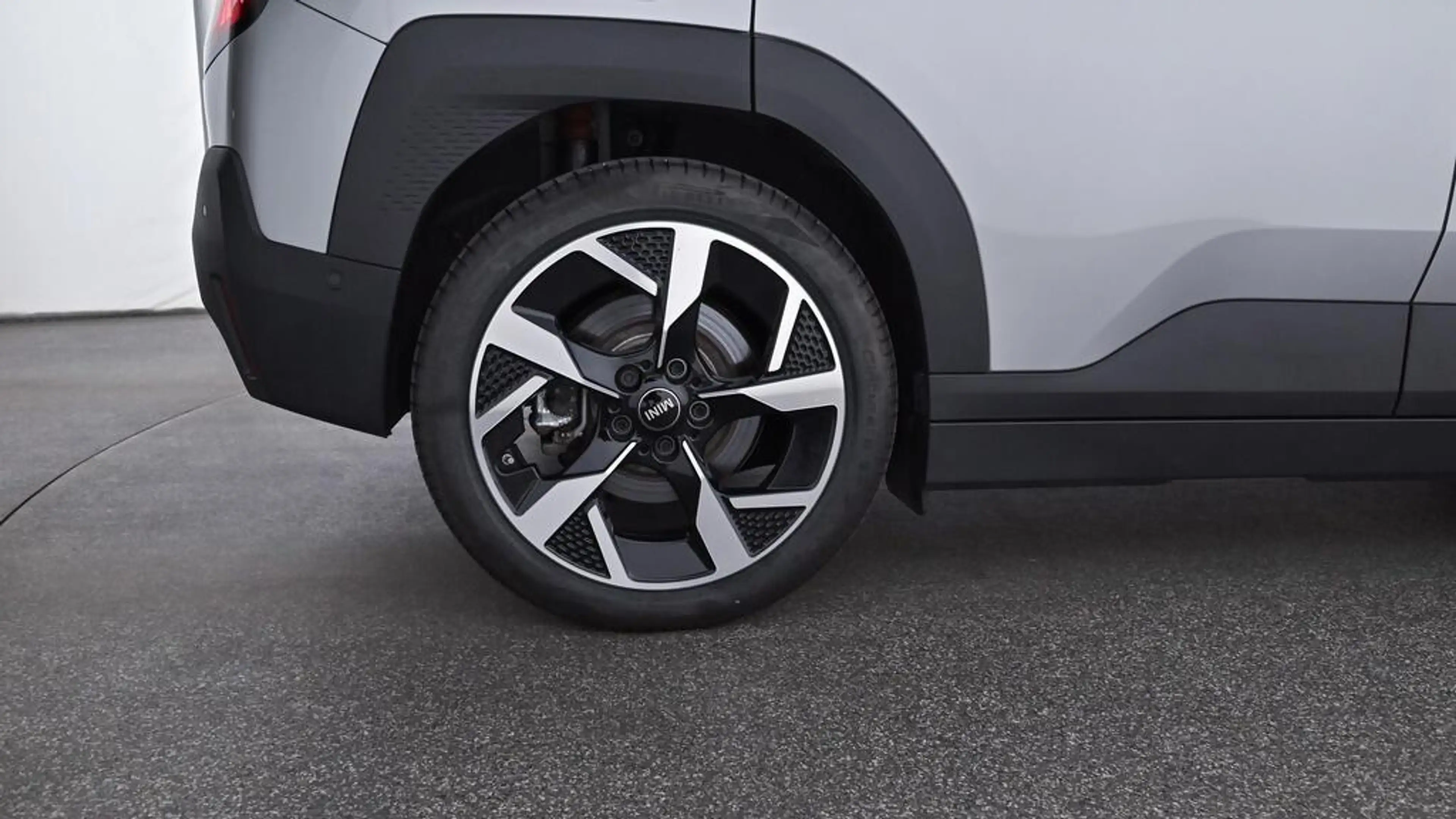 MINI Aceman Classic Trim — photo 9