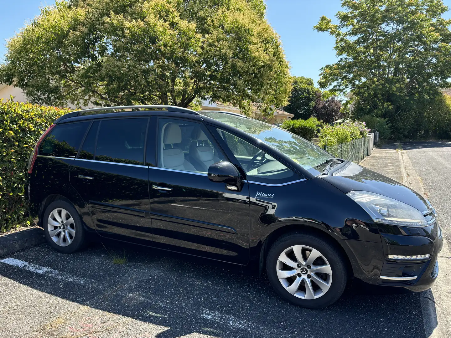 Citroen Grand C4 Picasso HDi 150 FAP 7 pl Exclusive BMP6 - 1